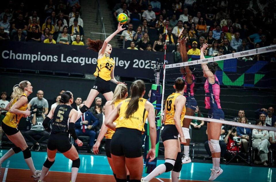 支球队, 席亲赴波黑, 例如 支球队, 席亲赴波黑, 例如