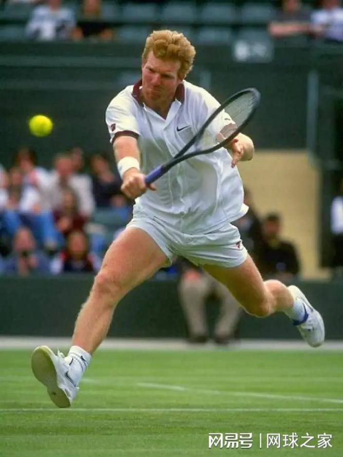 冠军的低排, 的脚步