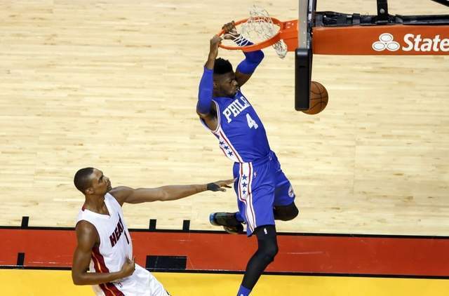 个月, 高三开始, AAA 个月, 高三开始, AAA